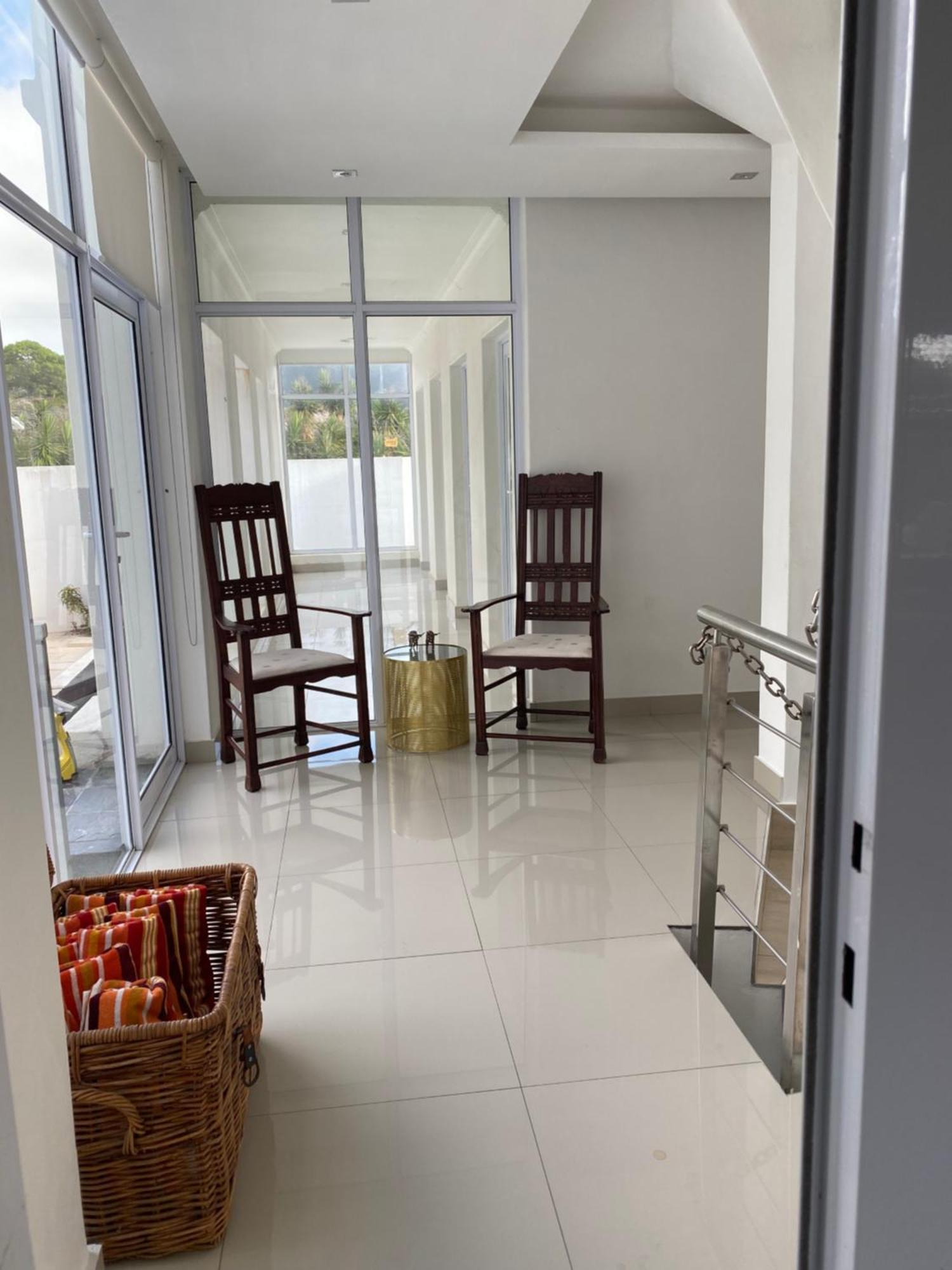Bed And Breakfast Villa Livadia Cape Town Exterior photo