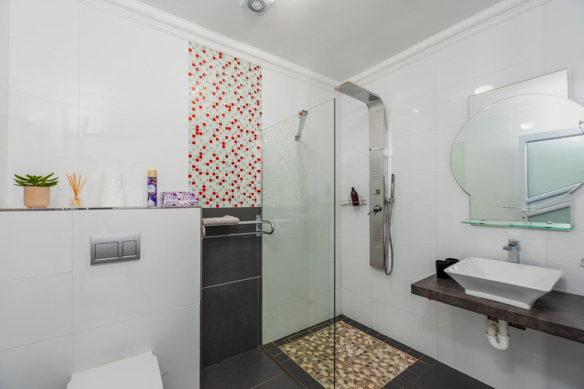 Bed And Breakfast Villa Livadia Cape Town Exterior photo