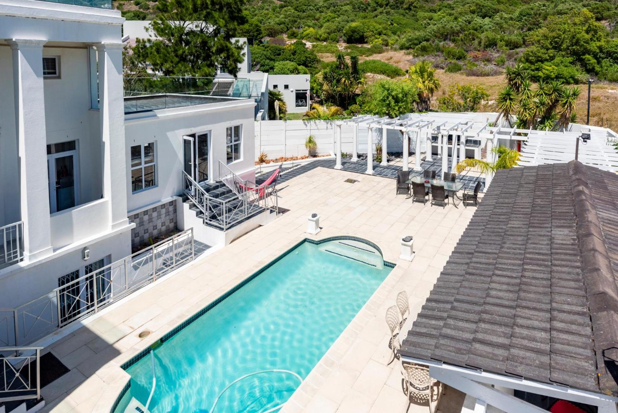 Bed And Breakfast Villa Livadia Cape Town Exterior photo