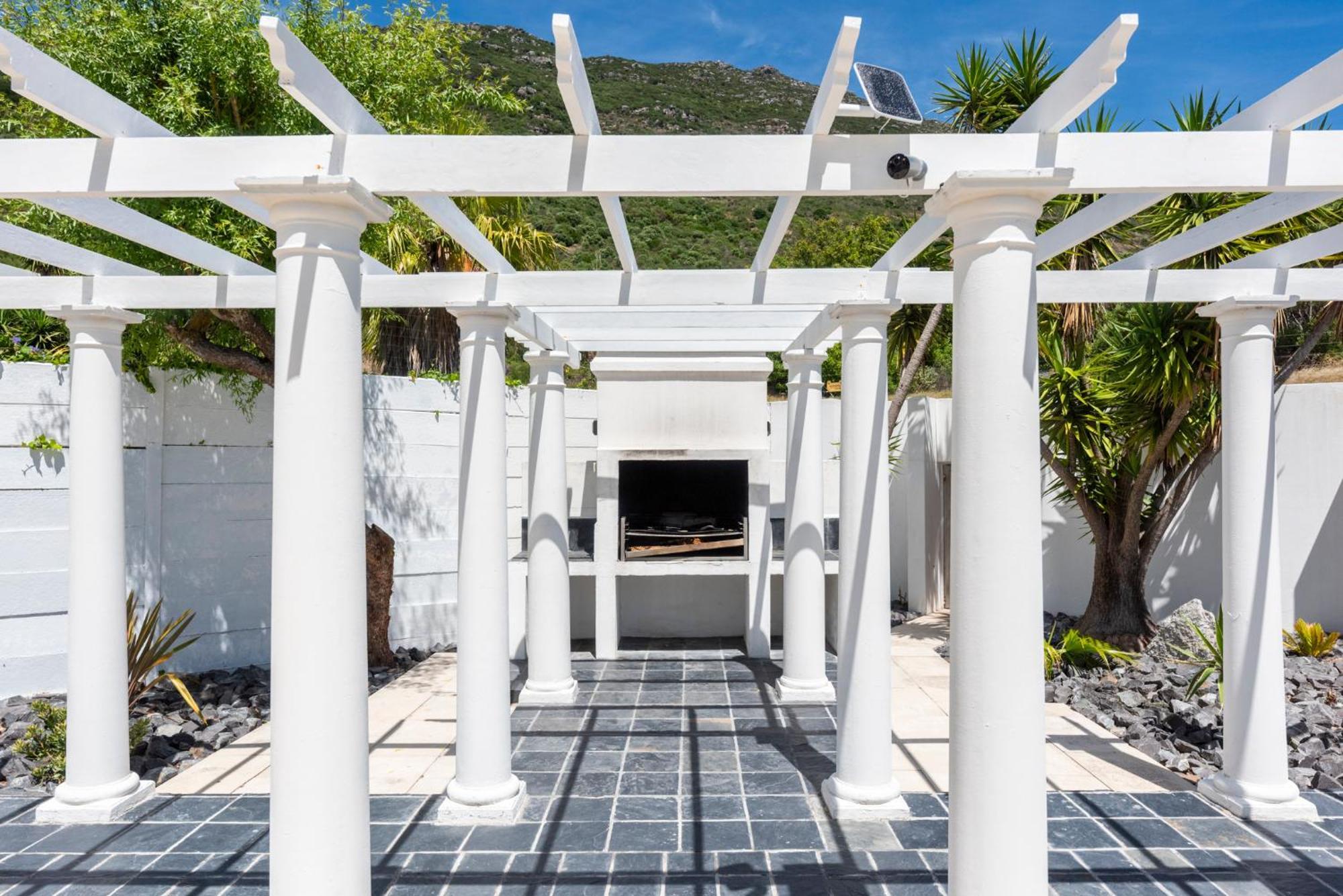 Bed And Breakfast Villa Livadia Cape Town Exterior photo
